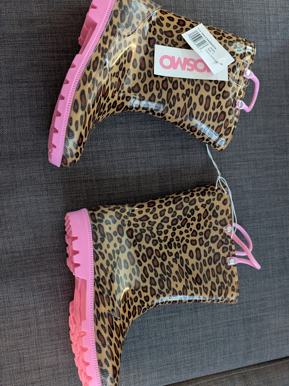 NWT Kids' Leopard Print Rain Boots with Pink Trim Size 1